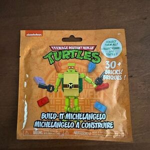🌵3/$15 Michelangelo Teenage Mutant Ninja Turtles 30+building bricks